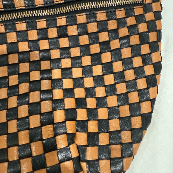 Clare V Grande Fanny - Picture 5 of 9